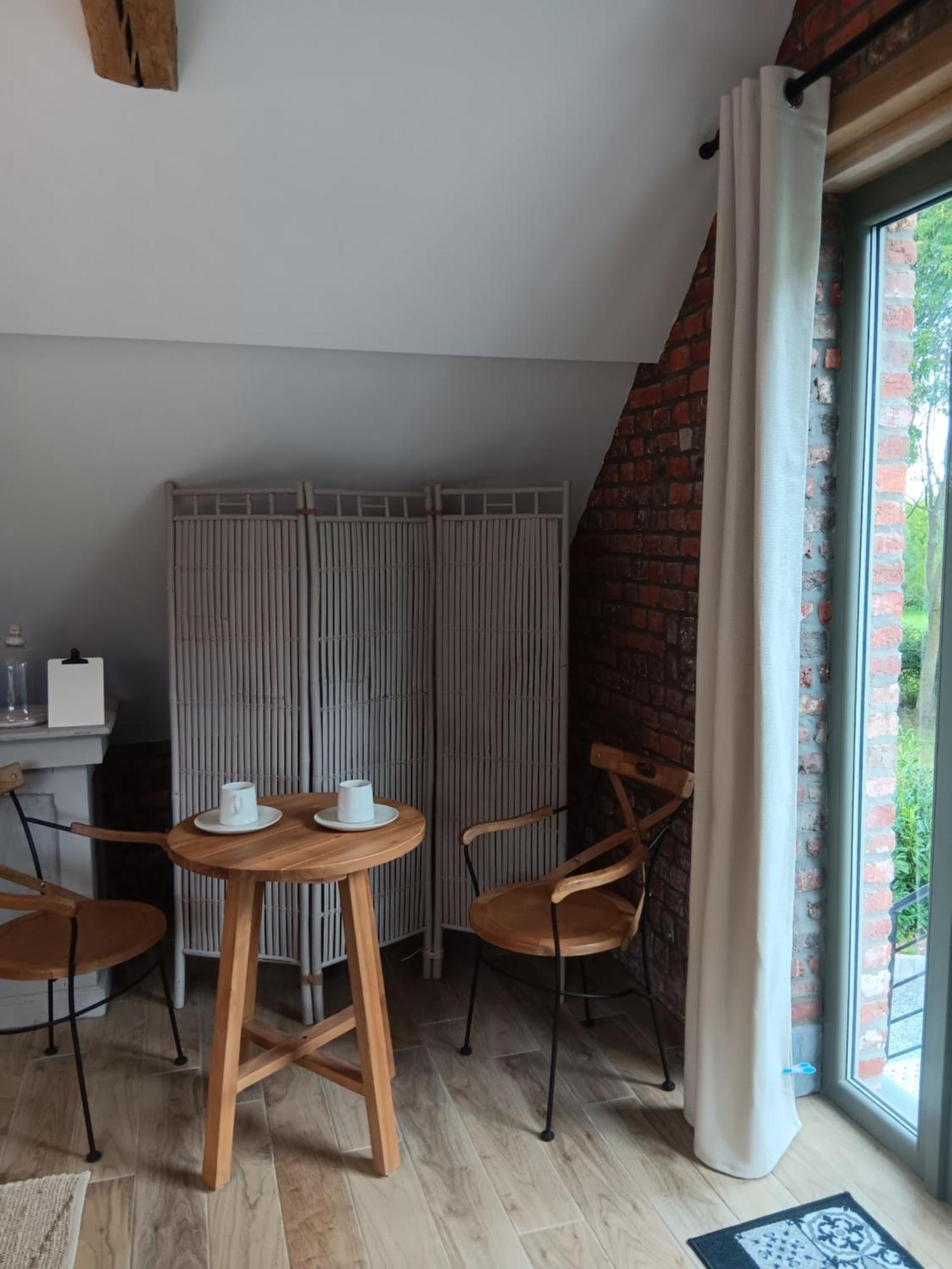 La Chambre Des Daines บินช์ ภายนอก รูปภาพ