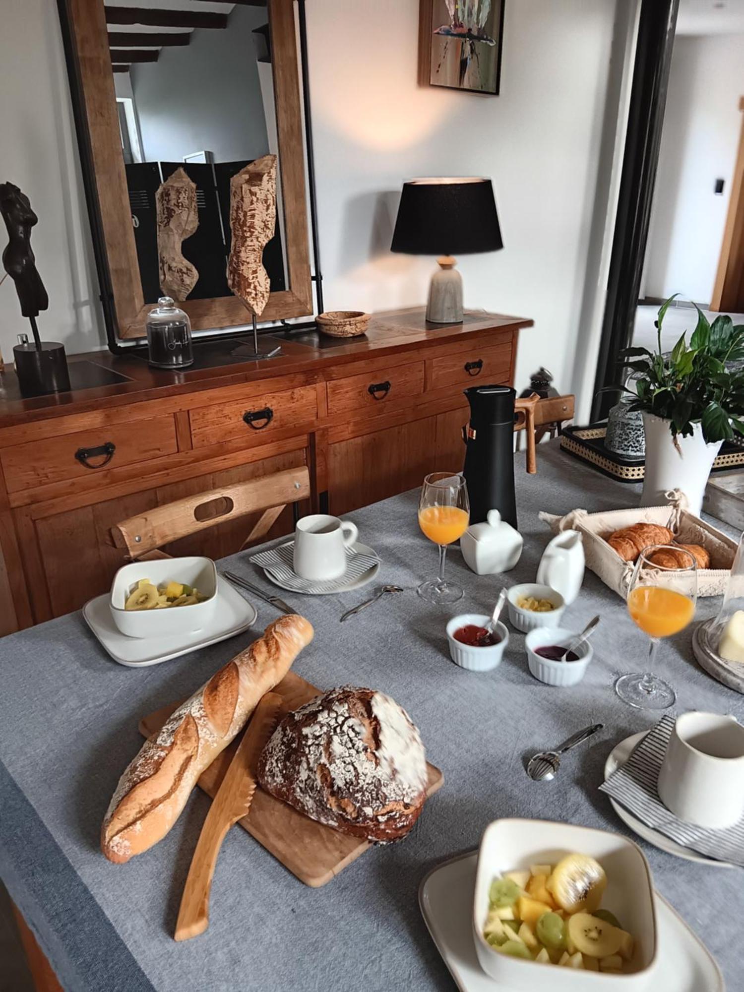 La Chambre Des Daines บินช์ ภายนอก รูปภาพ